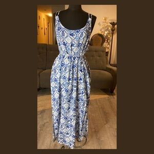 Isaac Mizrahi Blue & White Fish Print Maxi Dress – Women’s Large